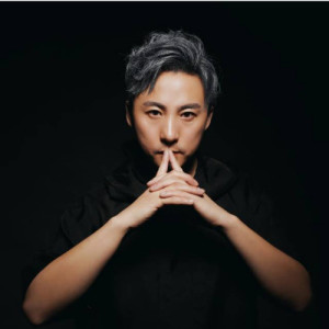 温一伦 ดาวน์โหลดและฟังเพลงฮิตจาก 温一伦