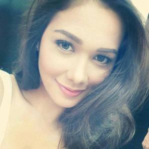 Maja Salvador ดาวน์โหลดและฟังเพลงฮิตจาก Maja Salvador