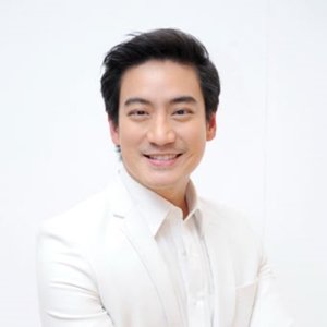 โอ๊ค สมิทธิ์ ดาวน์โหลดและฟังเพลงฮิตจาก โอ๊ค สมิทธิ์