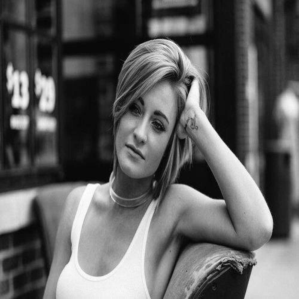 Krista Angelucci