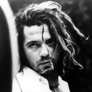 Michael Hutchence ดาวน์โหลดและฟังเพลงฮิตจาก Michael Hutchence