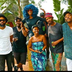 Africa Express ดาวน์โหลดและฟังเพลงฮิตจาก Africa Express