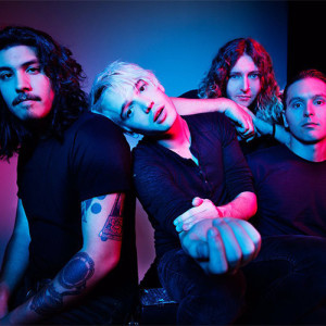 Badflower ดาวน์โหลดและฟังเพลงฮิตจาก Badflower