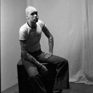 Delroy Edwards ดาวน์โหลดและฟังเพลงฮิตจาก Delroy Edwards