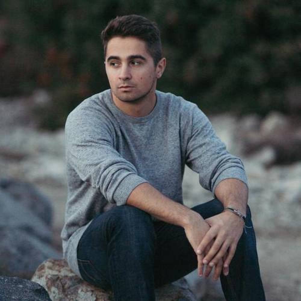 Noah Young