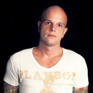 Eddie M ดาวน์โหลดและฟังเพลงฮิตจาก Eddie M