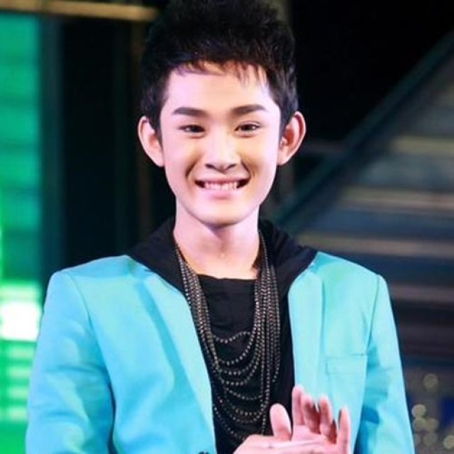 ท็อฟฟี่ เสียงอิสาน ท็อปไลน์