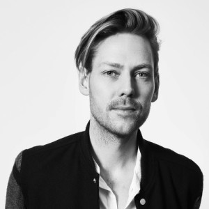 Robert Ames ดาวน์โหลดและฟังเพลงฮิตจาก Robert Ames