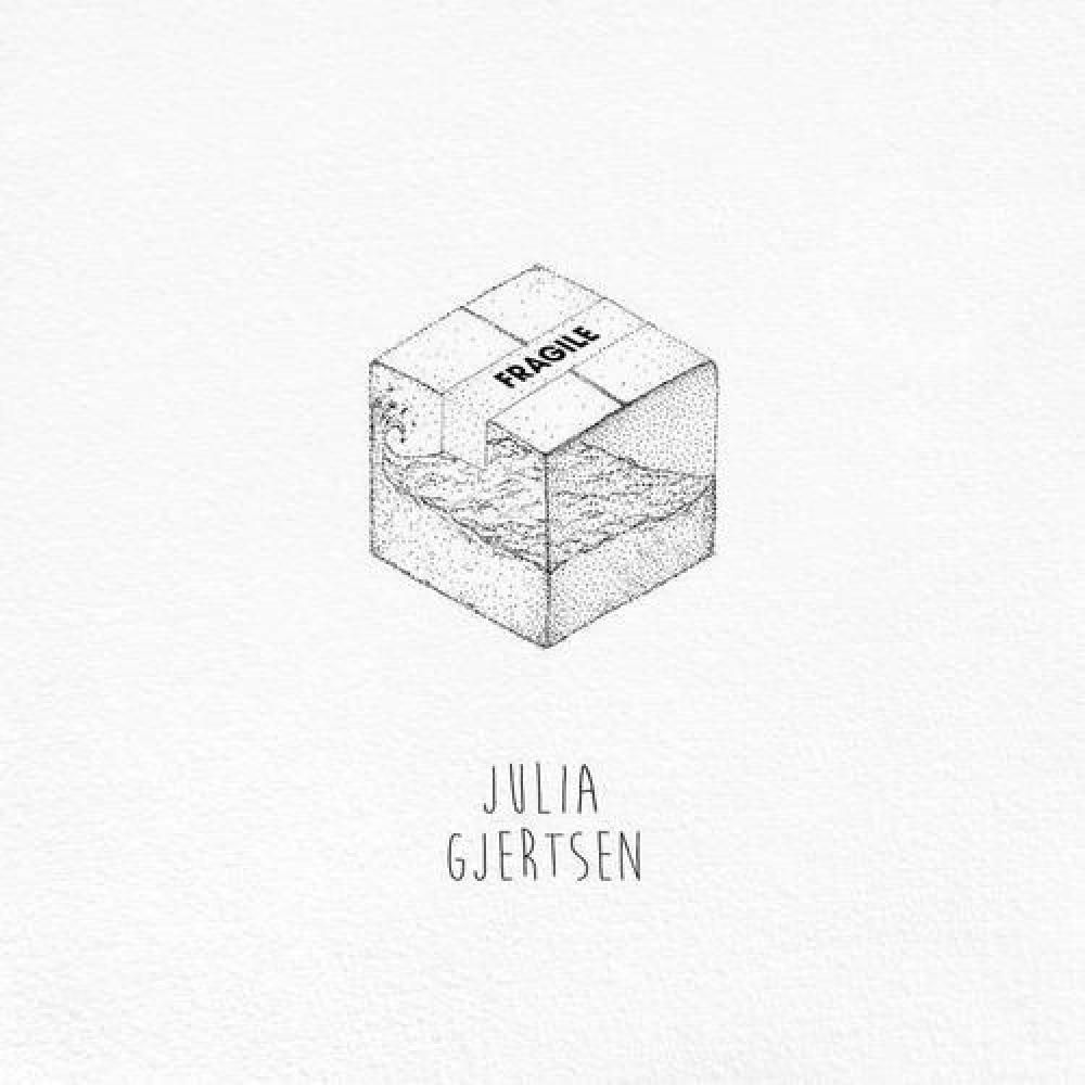 Julia Gjertsen