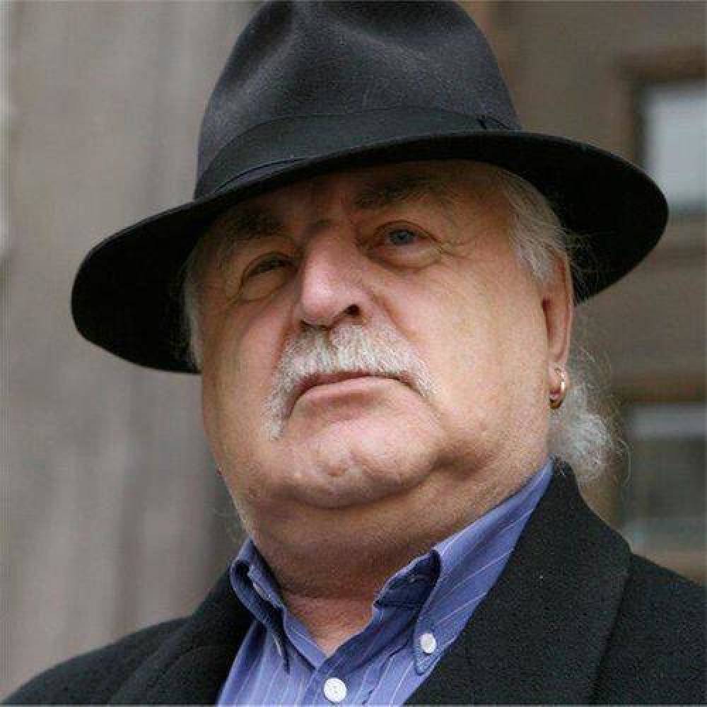 Milan Knizak