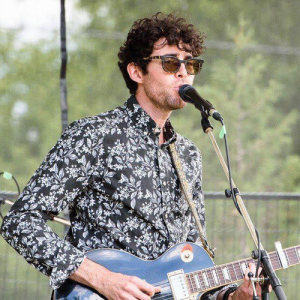 Brandon Wolfe Scott ดาวน์โหลดและฟังเพลงฮิตจาก Brandon Wolfe Scott