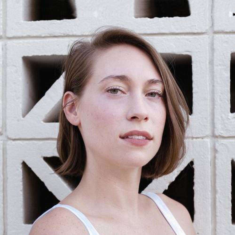 Anna Burch