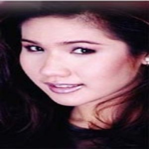 Tootsie Guevara ดาวน์โหลดและฟังเพลงฮิตจาก Tootsie Guevara