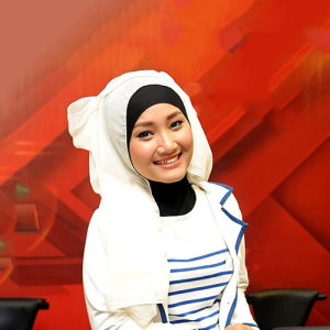 Fatin ดาวน์โหลดและฟังเพลงฮิตจาก Fatin