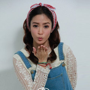 Prima Bhuncharoen ดาวน์โหลดและฟังเพลงฮิตจาก Prima Bhuncharoen