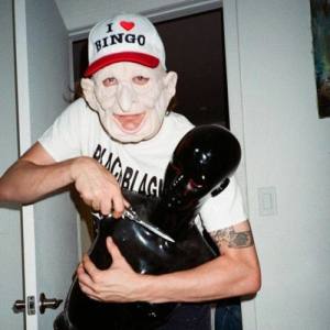 Solitary Dancer ดาวน์โหลดและฟังเพลงฮิตจาก Solitary Dancer