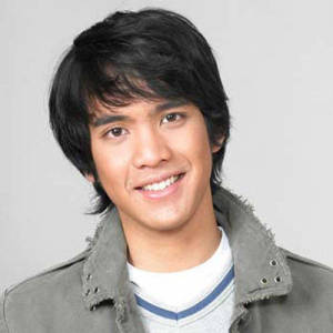 เอิน จิตภัทร ดาวน์โหลดและฟังเพลงฮิตจาก เอิน จิตภัทร