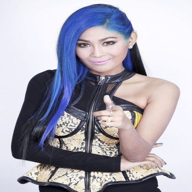 ฟิล์ม ณรินทร์ทิพย์ อาร์ สยาม