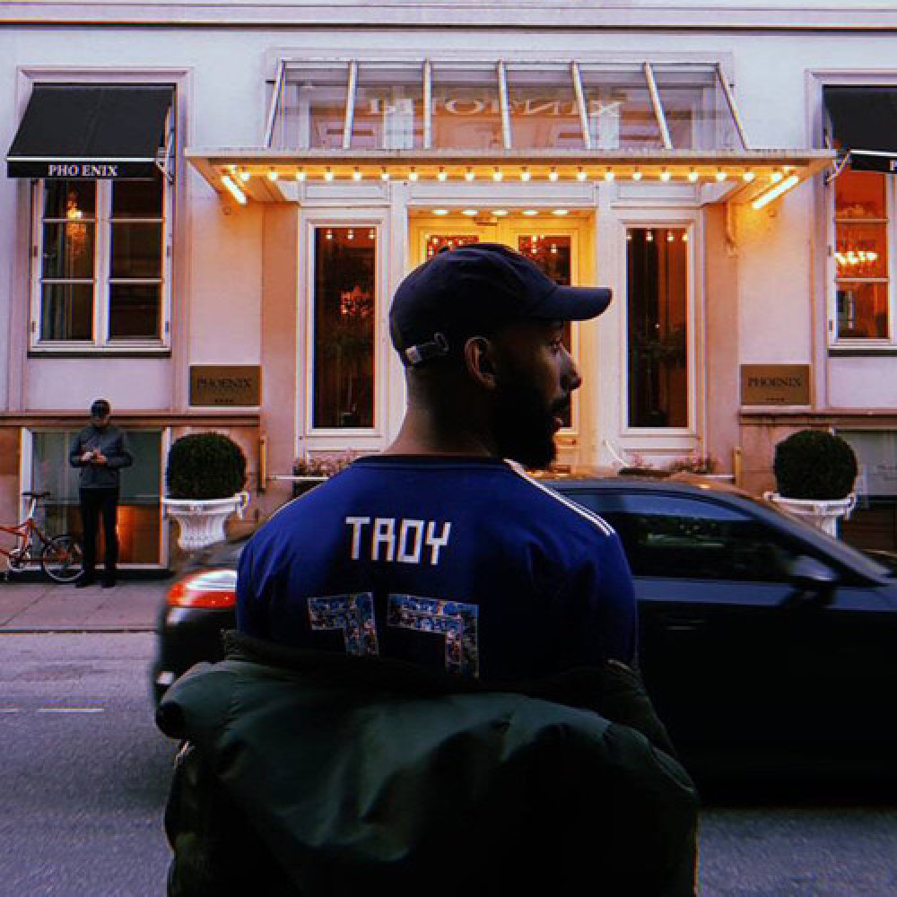 Phoenix Troy