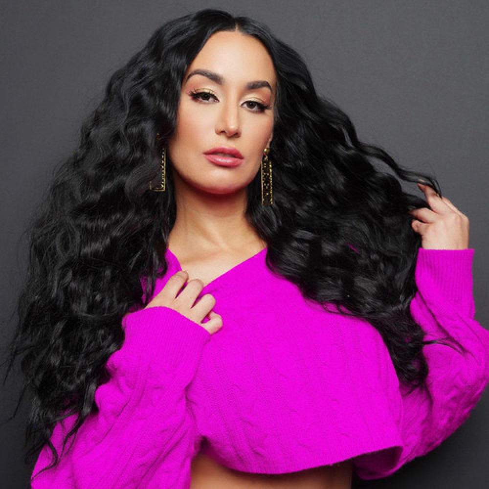 Victoria La Mala