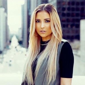 Melissa Sandoval ดาวน์โหลดและฟังเพลงฮิตจาก Melissa Sandoval