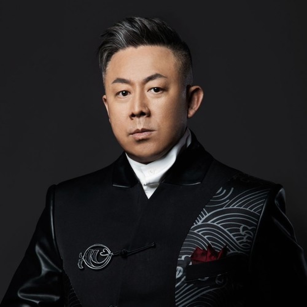 张越