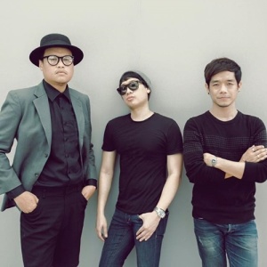 Troop Tower ดาวน์โหลดและฟังเพลงฮิตจาก Troop Tower