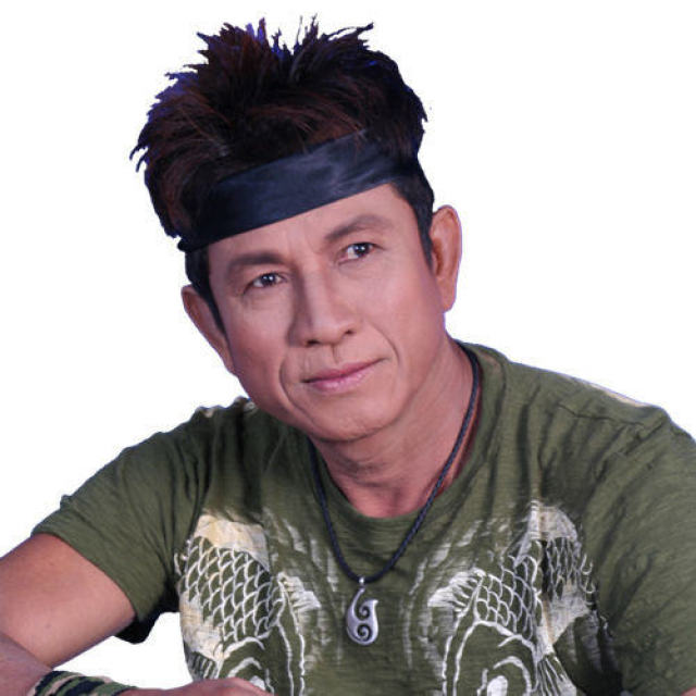 รุ่งโรจน์ เพชรธงชัย