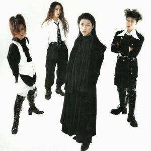 Maschera ดาวน์โหลดและฟังเพลงฮิตจาก Maschera