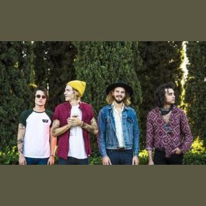 Beach Weather ดาวน์โหลดและฟังเพลงฮิตจาก Beach Weather