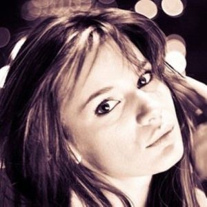 Катя Чехова ดาวน์โหลดและฟังเพลงฮิตจาก Катя Чехова