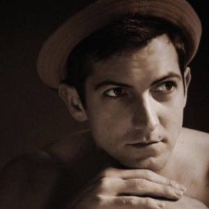 Josh Franklin ดาวน์โหลดและฟังเพลงฮิตจาก Josh Franklin