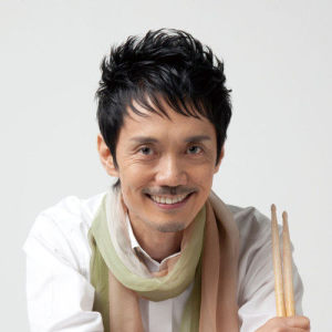 Akira Jimbo ดาวน์โหลดและฟังเพลงฮิตจาก Akira Jimbo