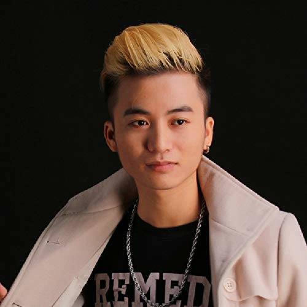 Khánh Tân