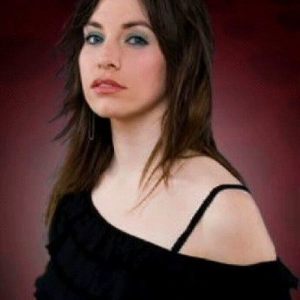 Leire ดาวน์โหลดและฟังเพลงฮิตจาก Leire