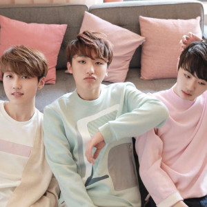 Mont ดาวน์โหลดและฟังเพลงฮิตจาก Mont