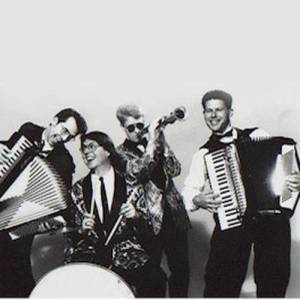 The Kabalas ดาวน์โหลดและฟังเพลงฮิตจาก The Kabalas