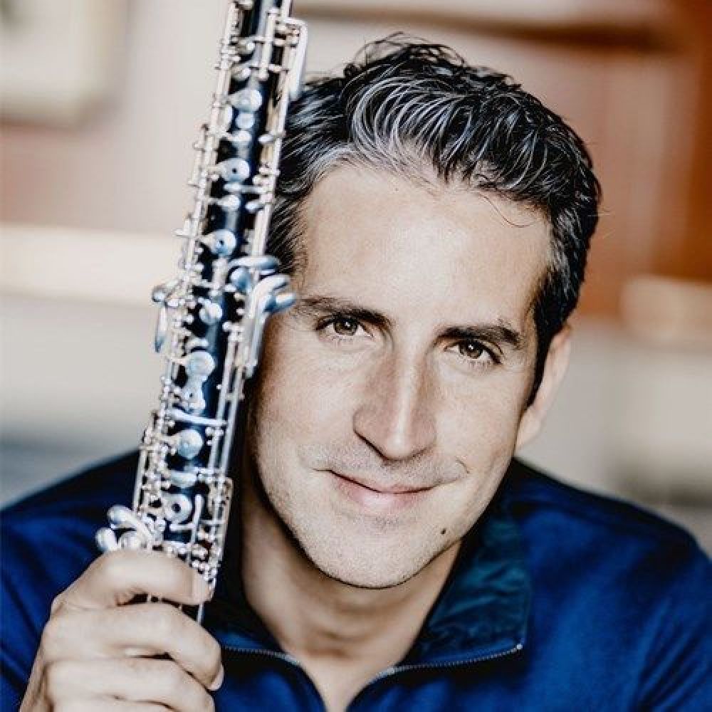 Lucas Macias Navarro