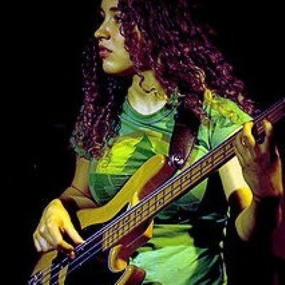 Tal Wilkenfeld