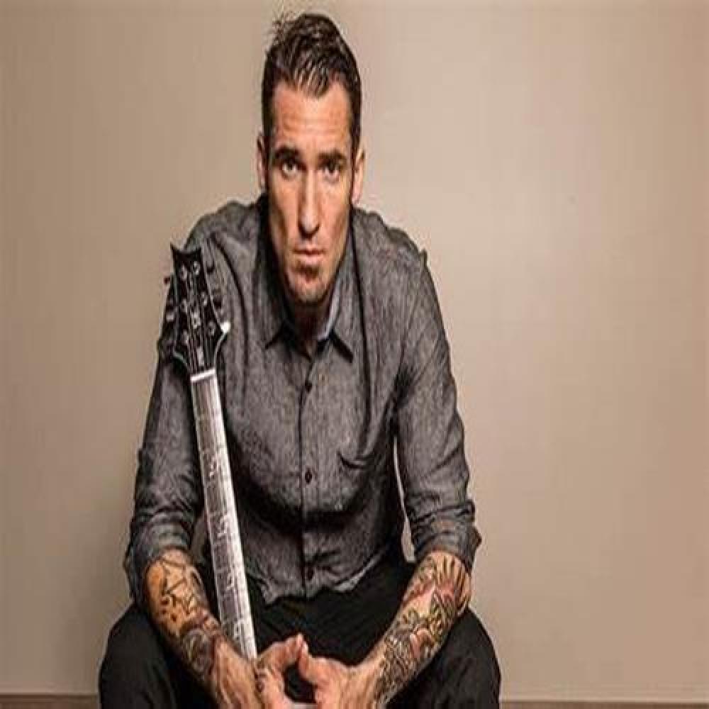 Clint Lowery
