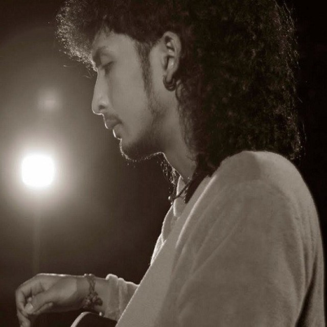 เต็ม นาวา