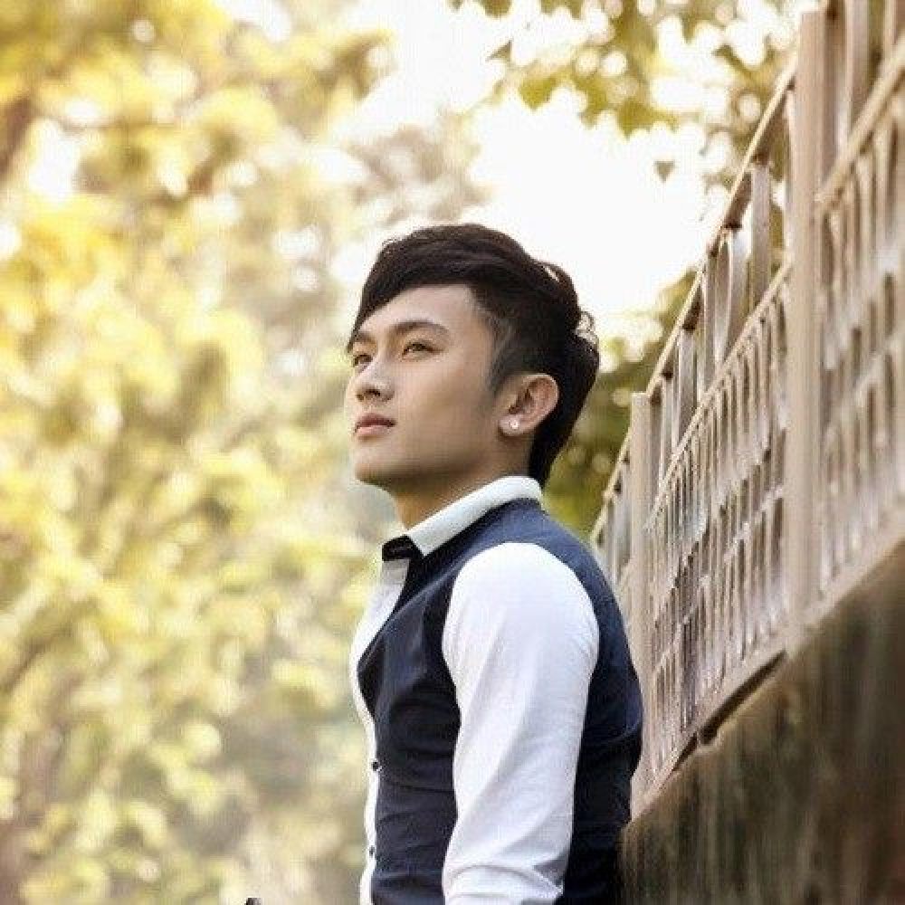 Khắc Anh