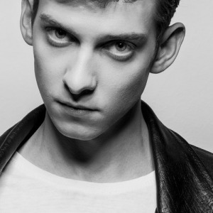 Nicklas Sahl ดาวน์โหลดและฟังเพลงฮิตจาก Nicklas Sahl