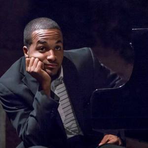 Sullivan Fortner ดาวน์โหลดและฟังเพลงฮิตจาก Sullivan Fortner