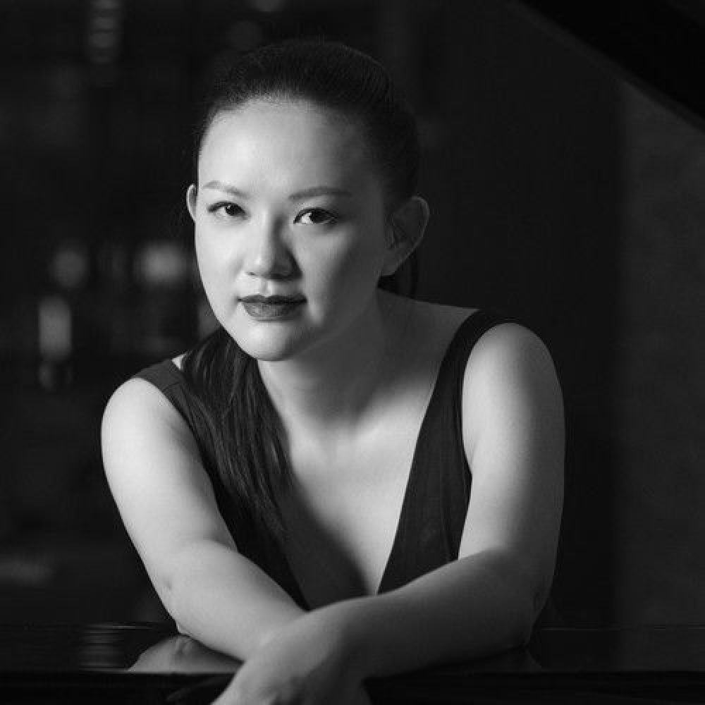 Yashuangzi Xie