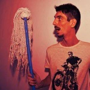 Carlo Marani ดาวน์โหลดและฟังเพลงฮิตจาก Carlo Marani