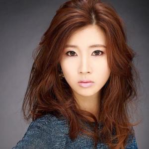 리 ดาวน์โหลดและฟังเพลงฮิตจาก 리