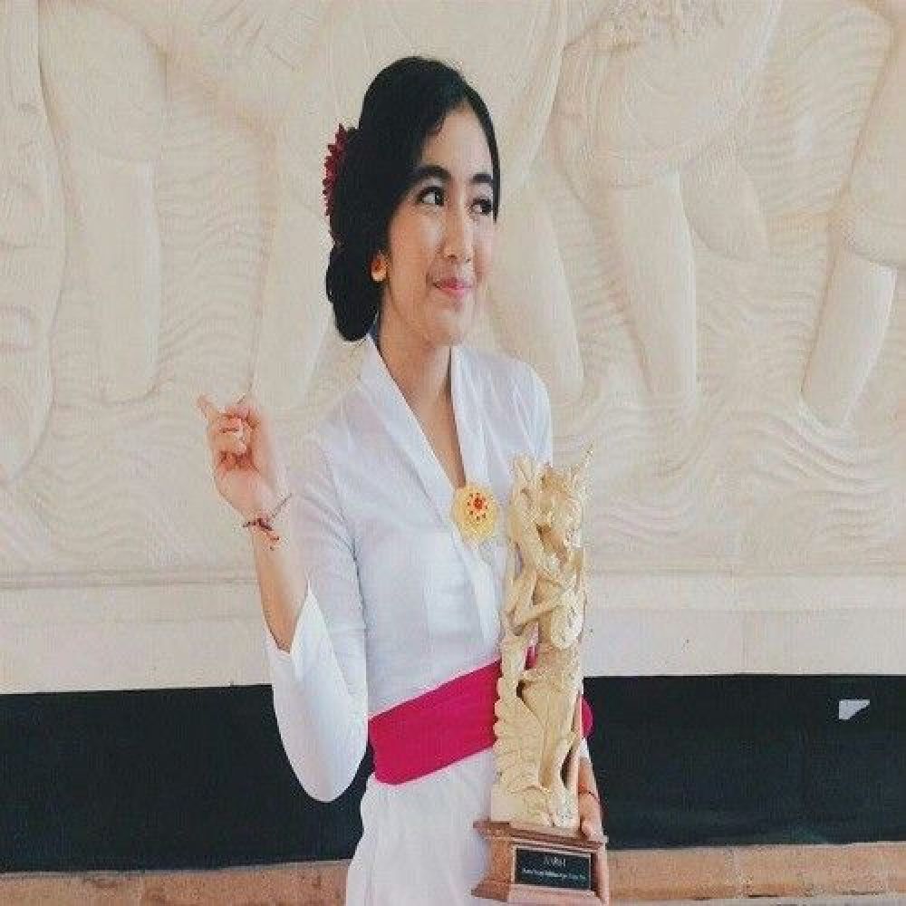 Dewi Dhanan