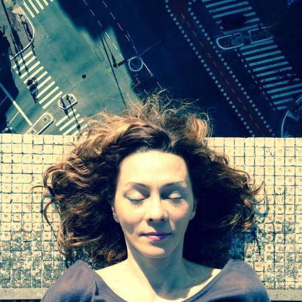 Sandra-X
