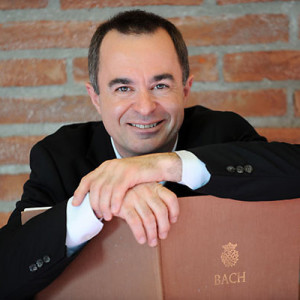 Anthony Spiri ดาวน์โหลดและฟังเพลงฮิตจาก Anthony Spiri
